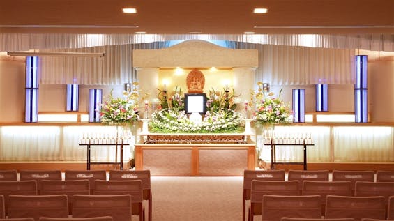 アク・サン鶴岡