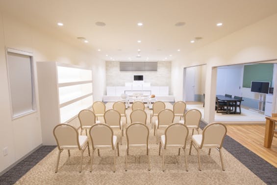 家族葬のタクセル花の木