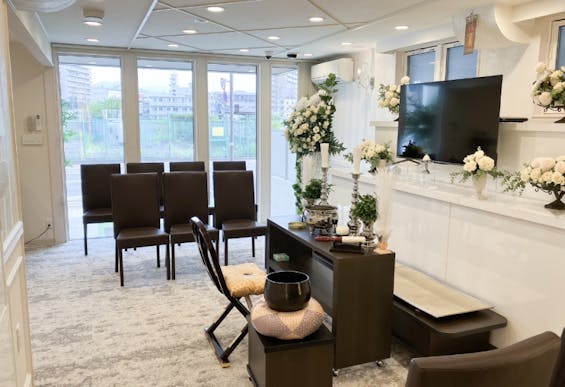 家族葬の広仏 段原式場