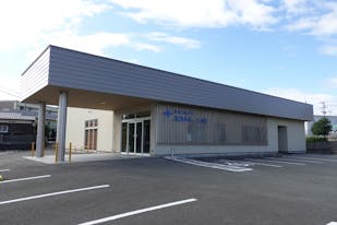 かずやコスメディア 家族葬ホール川登