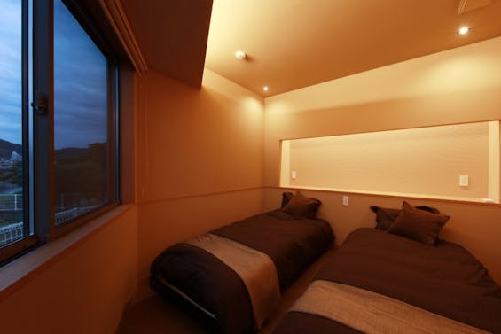 かずやコスメディア 家族葬ホール大牟田中央