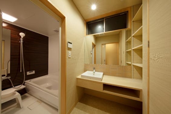 かずやコスメディア 家族葬ホール銀水