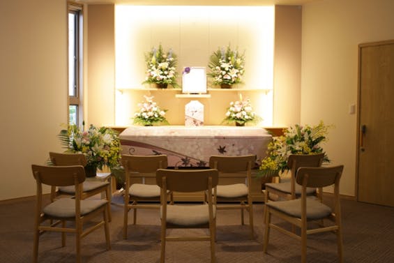 ファミリーホール四季 しんえい(花安)