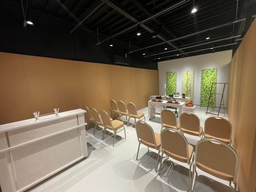 鴨居家族葬ホール