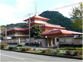 【閉業】篠栗町葬祭場 天空会館