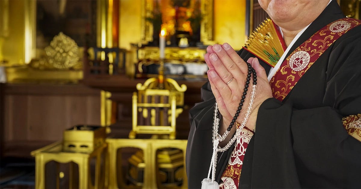 施餓鬼とは？施餓鬼法要の意味とお布施の目安、マナーを解説