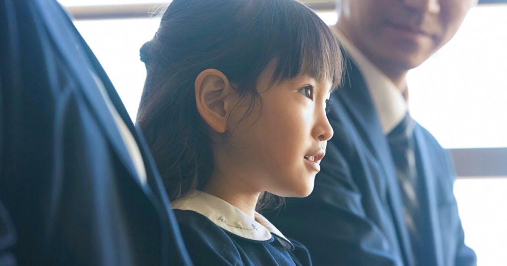 子供の髪も大人と同様に清潔感のある髪型にする