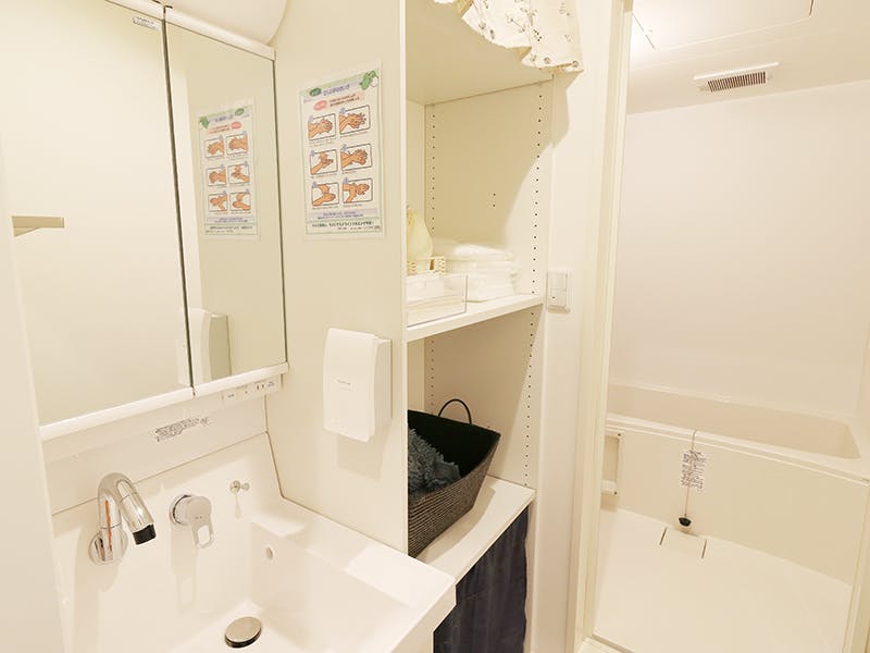 セレモニーハウス尼崎西難波（兵庫県尼崎市）のバスルームの内観。親族控え室に併設されている