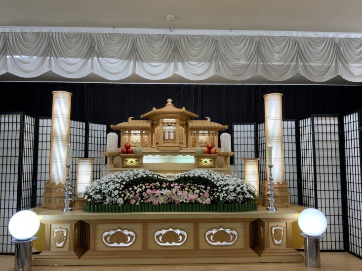 家族葬の花水木