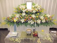 自社斎場ハーレ横濱にて施行　一般葬