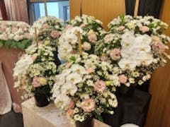 生花で見送る家族葬　神奈川セントラル市民葬祭　厚木市斎場　