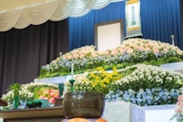 お花屋さんが母体の葬儀社