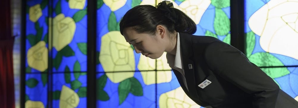 墓石、葬送の各分野で、エキスパートが揃っております
