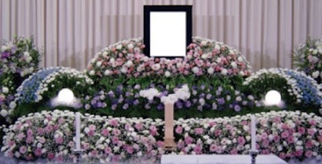 心からお手伝いする専門のプロスタッフが揃う葬儀社