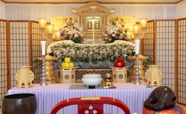小山あんしん葬祭ホール専用プランの祭壇