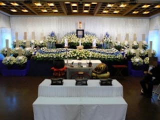 家族葬・一日葬・一般葬・火葬式プランをご用意